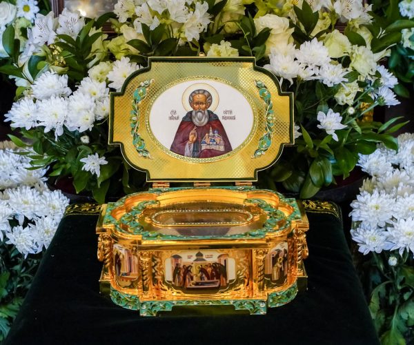 Прибытие ковчега с мощами преподобного Сергия Радонежского